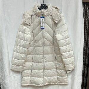 Bench Women's Cream Puffer Jacket